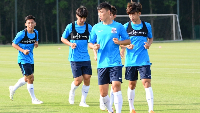  切尔西青春风暴席卷埃弗顿，U23小将包办两球  