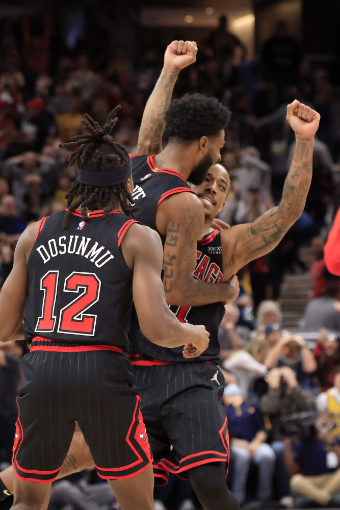  德罗赞末节接管比赛公牛加时险胜篮网终结三连败