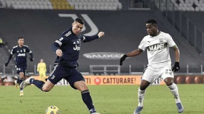 云博体育- 萨索洛门将神勇八连扑，客场逼平领头羊创奇迹  