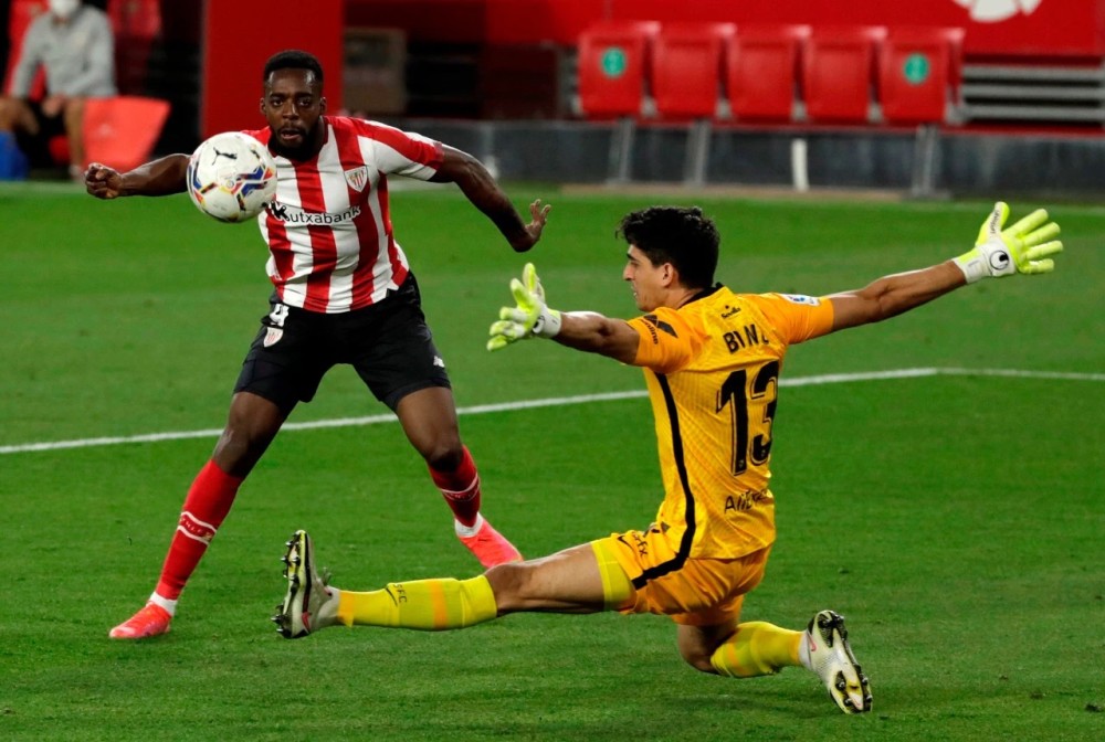  尤文图斯防线漏洞频现，争冠形势急转直下  